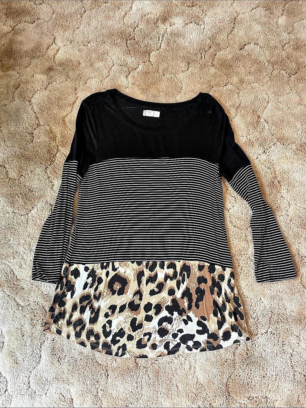 24/7 Women's Striped Leopard Print Top Size XS
